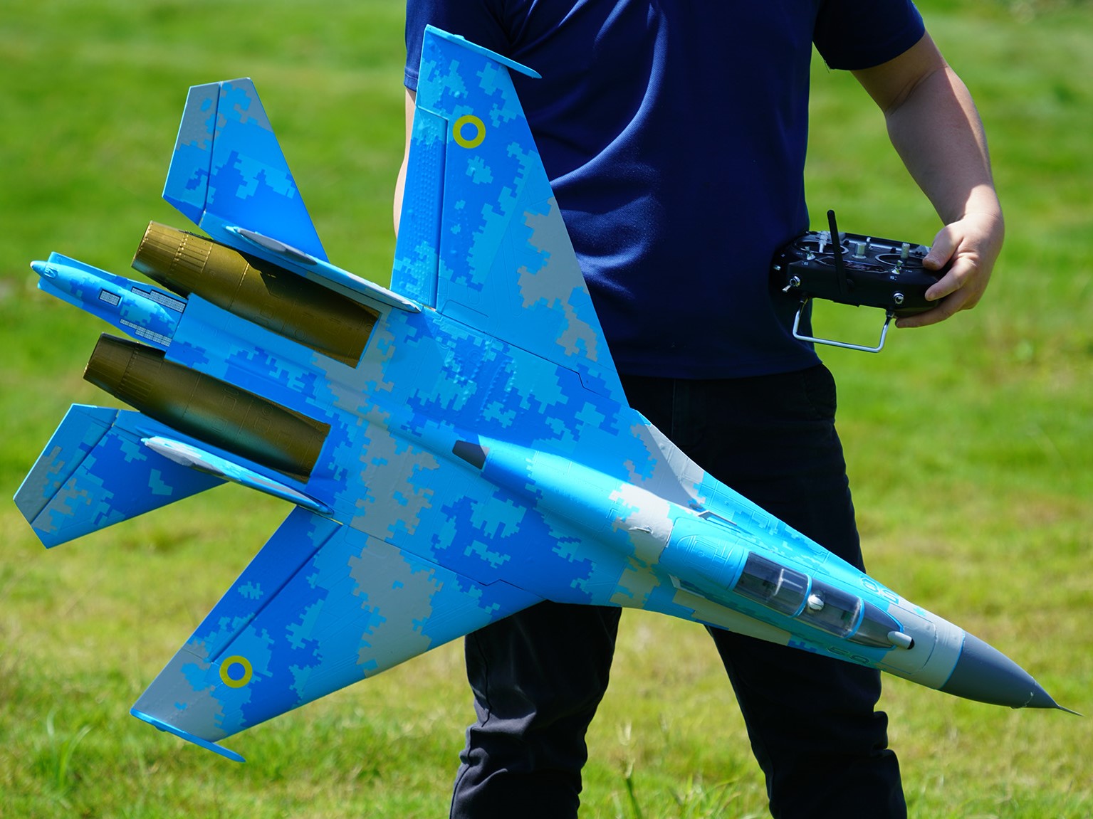 Sukhoi SU-27 Flanker - 50mm Impeller-Jet, Spw 750mm, PNP-Set von XFLY-Model – Bild 3