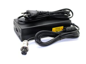 Ladegerät Li-Io 2.0A - 60V zu Elektro-Trotti Citycoco und Andere