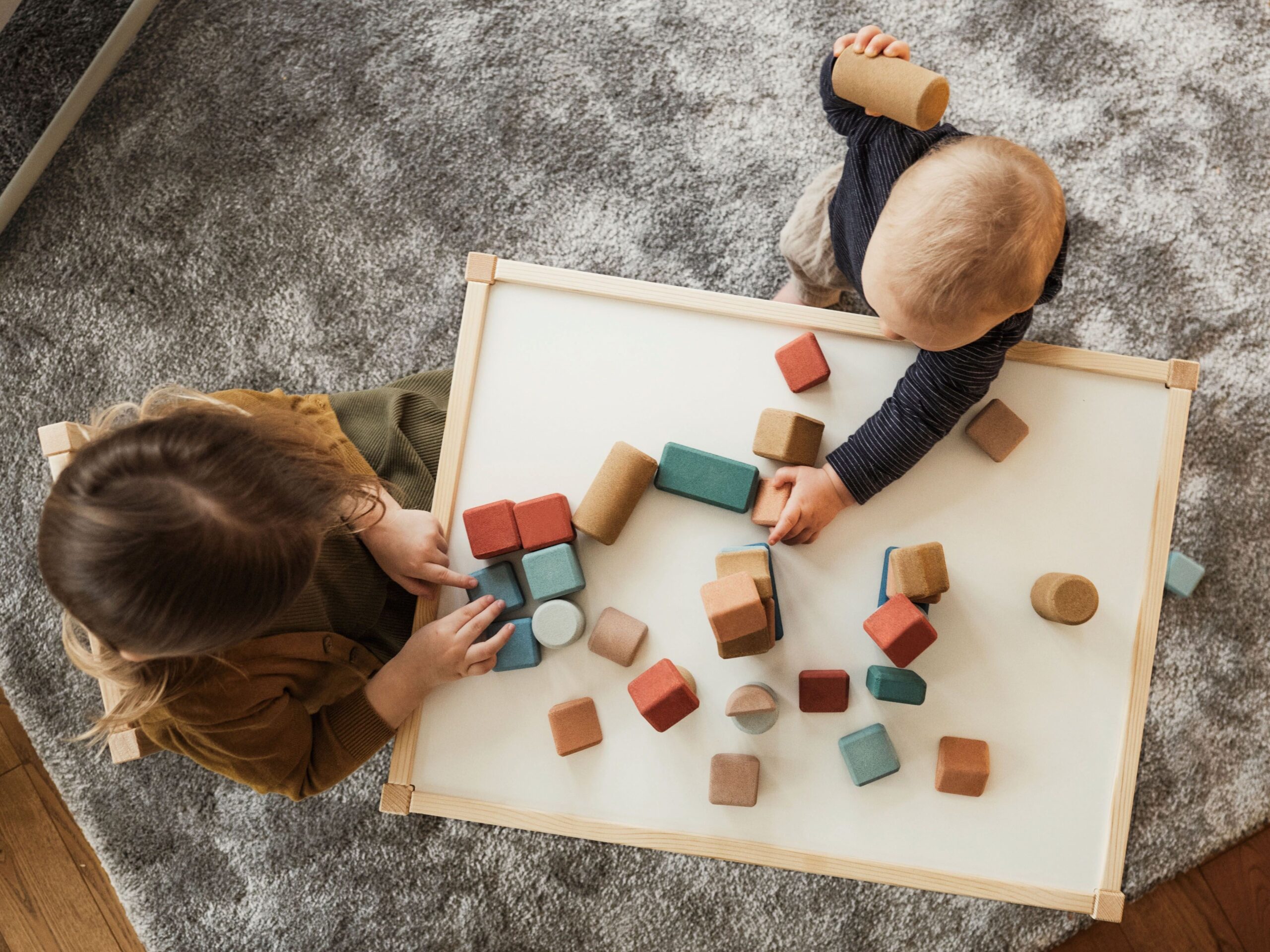 Tall Architects – 40 Korkbausteine - Spielsteine aus Kork - 40-teilig – Bild 2