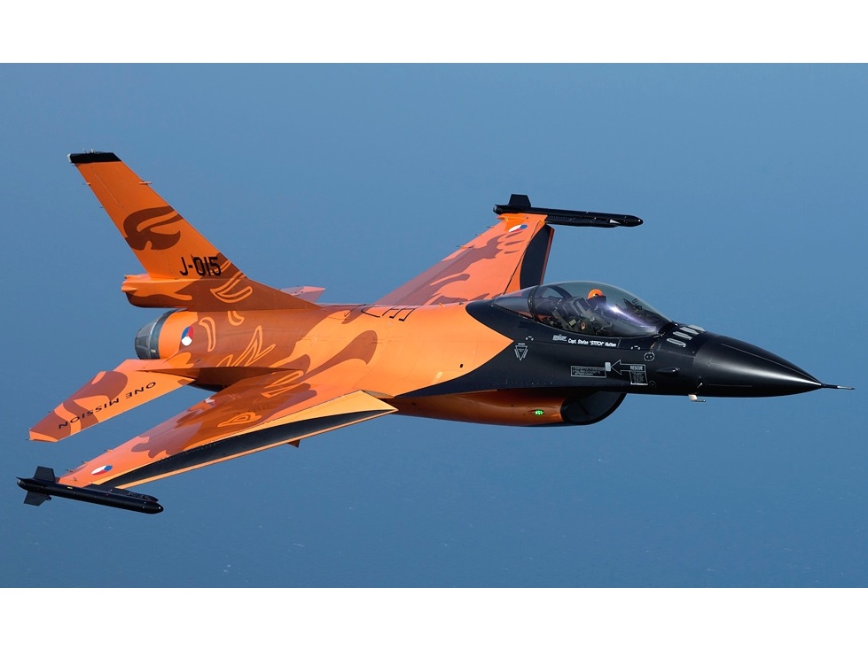F-16 Fighting Falcon Turbinen Jet 1/5, Spw 2115mm, ARF-Set mit EZFW, Pilot-RC – Bild 3