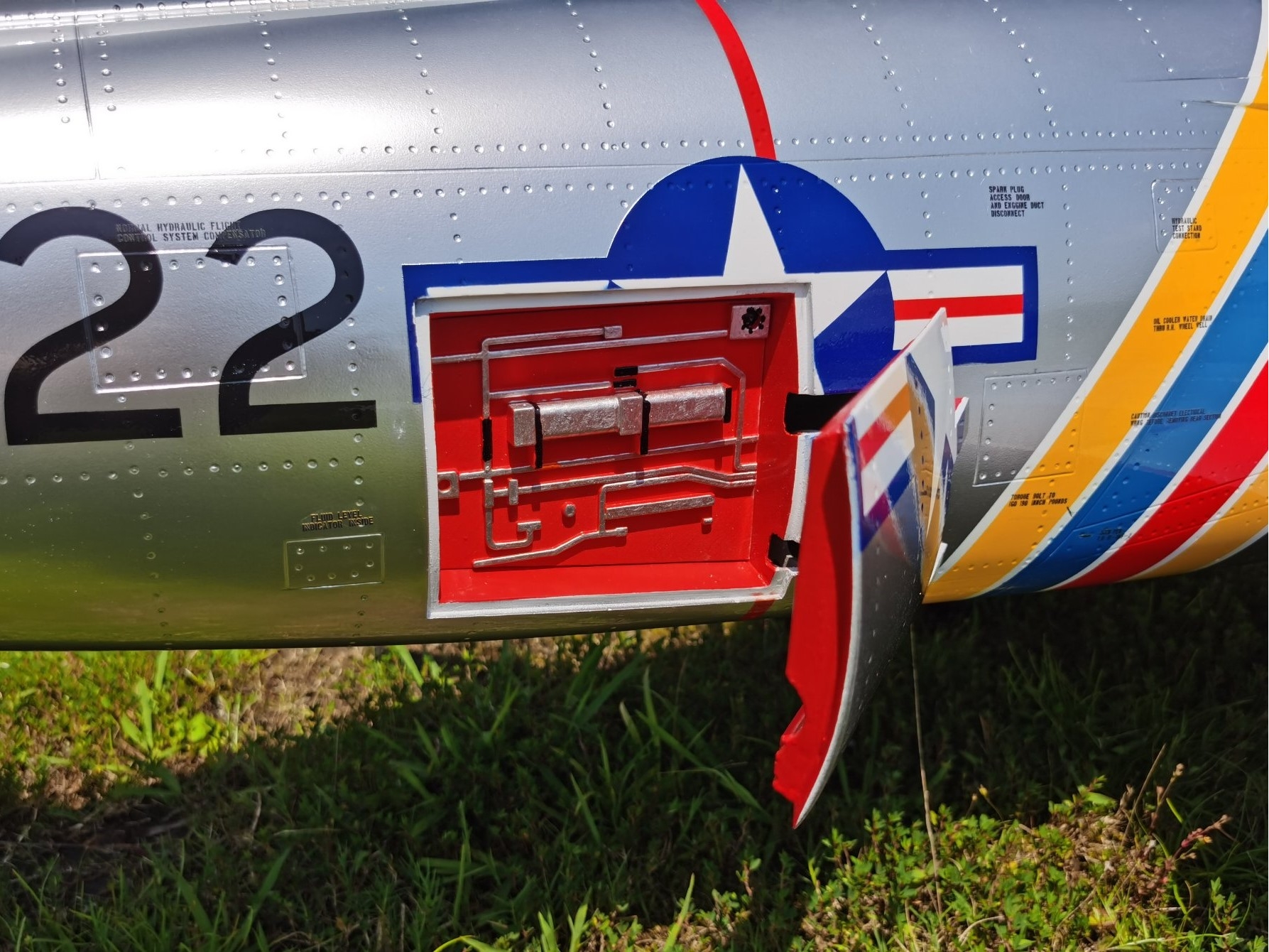 F-86F Sabre - Turbinen Jet, Spw 1957mm, ARF-Set mit EZFW, Pilot-RC – Bild 4