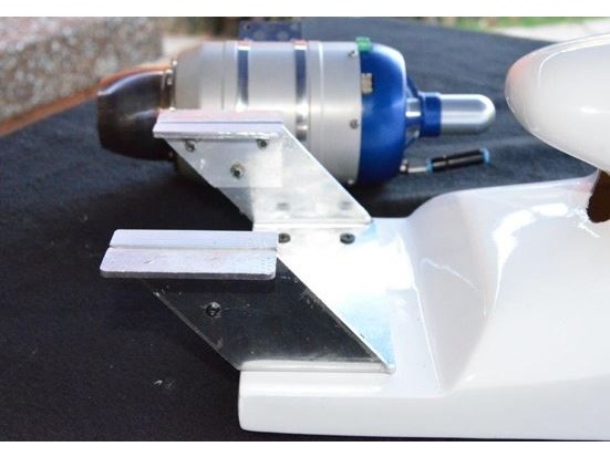 Turbinenhalter zu NAVY-CAT/Falcon 120 und anderen Jets – Bild 3