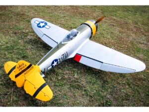 Full Composite P-47D Thunderbolt, Spw 2411mm, ARF-Set mit EZFW, Pilot-RC