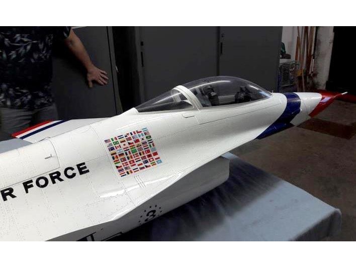 TopRC Model F-16 Thunderbird - Full Composite Scale Jet, Spw 1630mm, ARF-Set – Bild 4