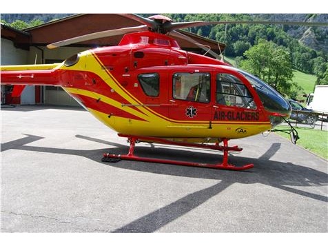 Eurocopter Air Glaciers EC135, Bausatz 1:72, Revell