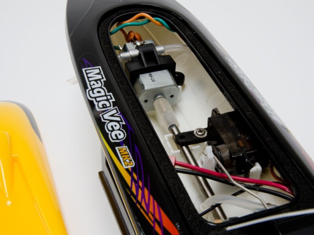 Brush Motor 180er zu Magic-Vee/Cat Micro-Rennboot