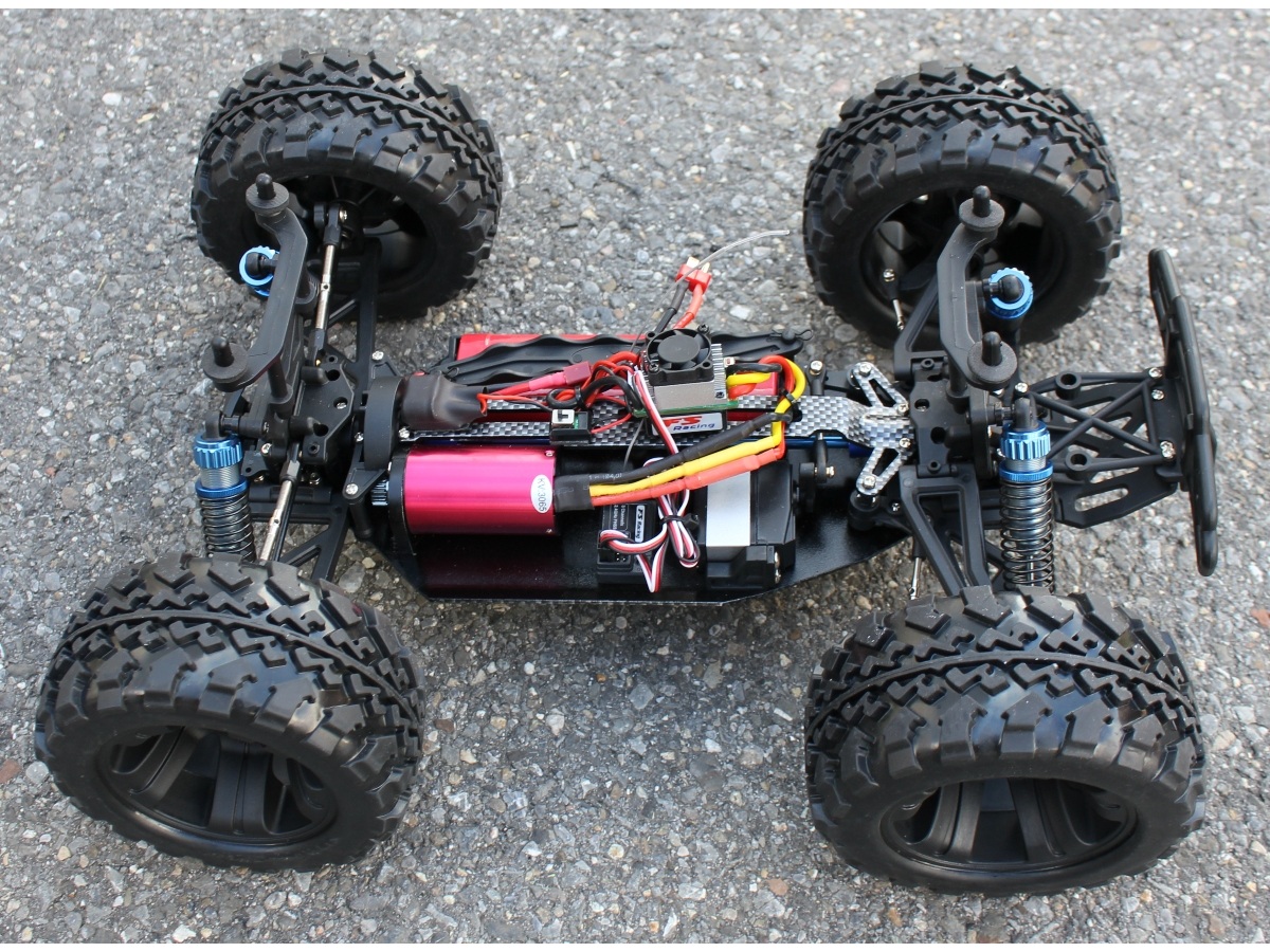 FS-Racing Brushless MonsterTruck Victory ws/ge 4WD 1:10 – Bild 4