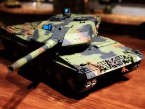 RC Panzer - German Leopard 2 A6 - 1:16 - RTR-Set