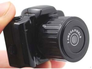Mini HD 720p Flycam Kamera - kleinster Camcorder der Welt NUR 16gr
