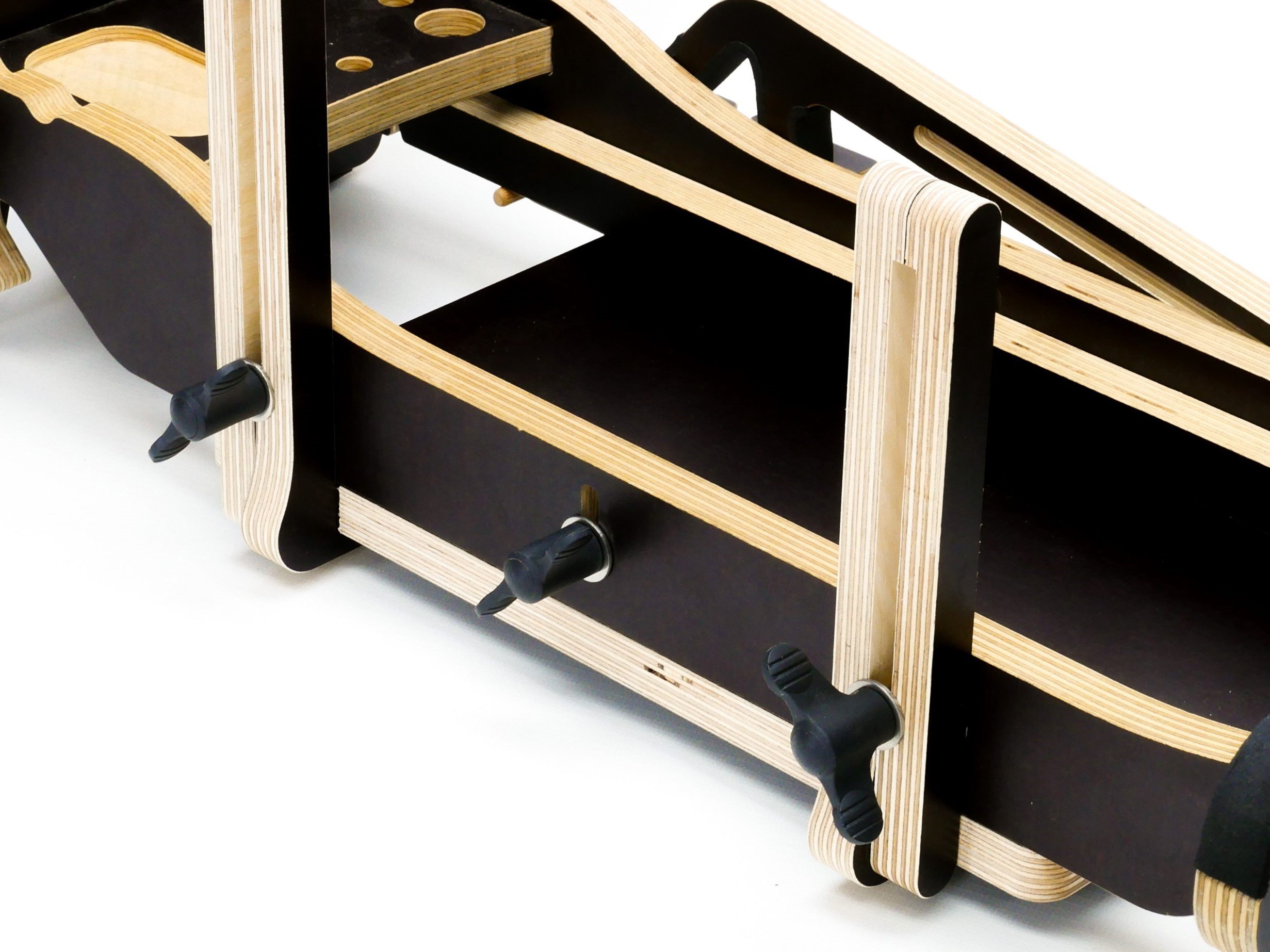 Teil-Q - WingFix Mittenablage - Black Edition – Bild 4