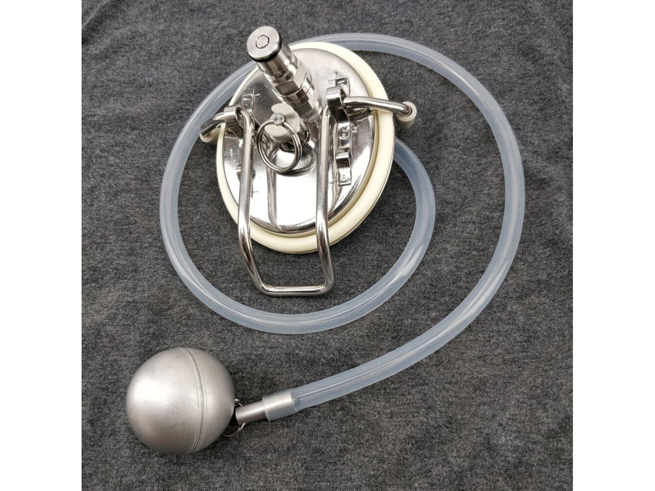 Kegland - Cornelius Keg-Deckel für 19 und 9.5lt - Edelstahl mit Schwimmer-Entnahme