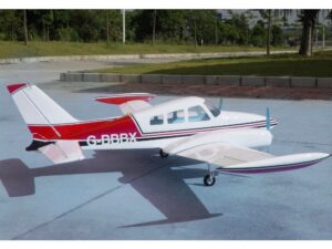 Giant Cessna 310, 2x 26ccm, Spw 3175mm, ARF-Modell von CYModel