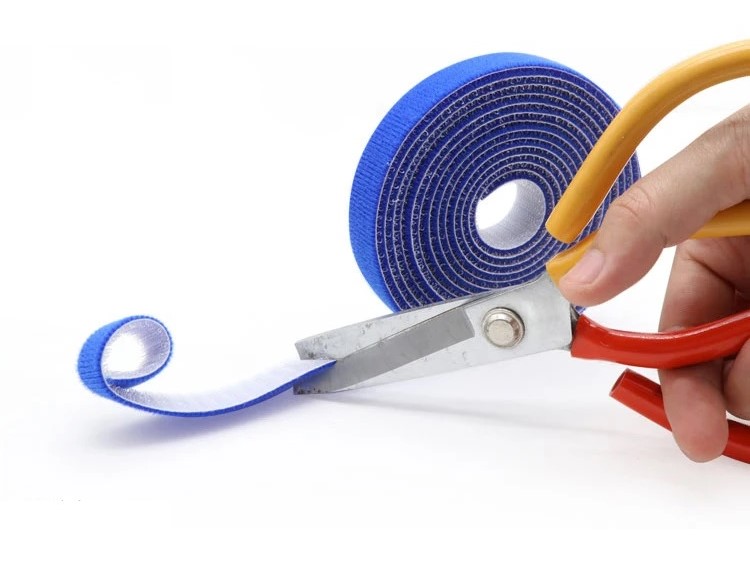 Klettband / Velcro 10mm - grau, doppelseitig - Rolle 5 Meter – Bild 3