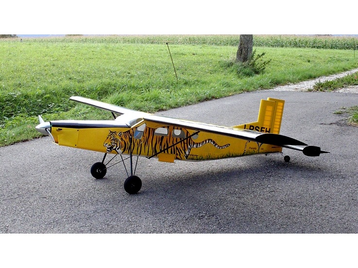 Pilatus Porter PC-6 - Big Tiger, 30ccm, Spw 2720mm, ARF-Set, VQ-Models – Bild 4