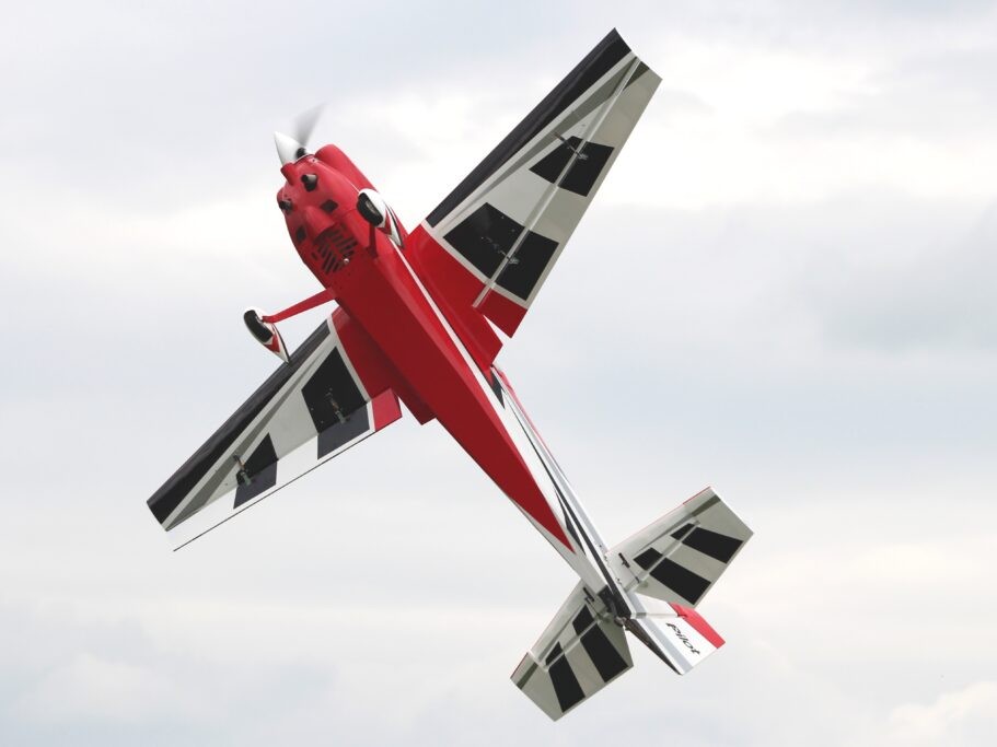 Edge 540 V3 - 67'' 1700mm - Pilot-RC - 01 – Bild 5